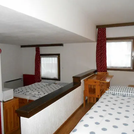 Cotril Apartahotel